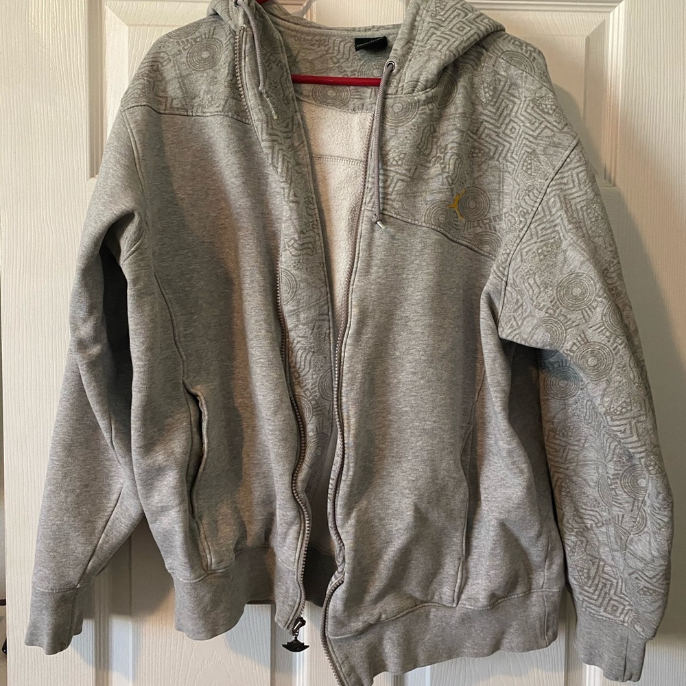 Men’s Jordan zip up hoodie size L